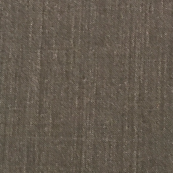 Simple Clean Lines: This skirt doesn’t disappoint - Picture 6 of 6